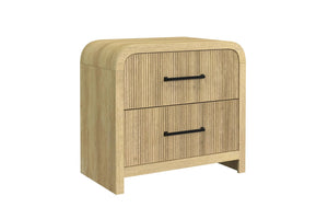 Ridgemont Cama Full, Gavetero con Espejo & Mesa de Noche