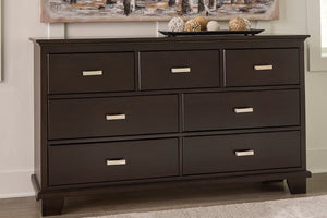 Covetown Dresser