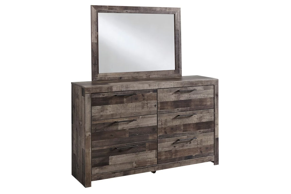 Ashley Derekson Dresser/Mirror Set