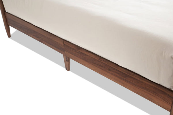 Bettie Cama Full & Gavetero con Espejo