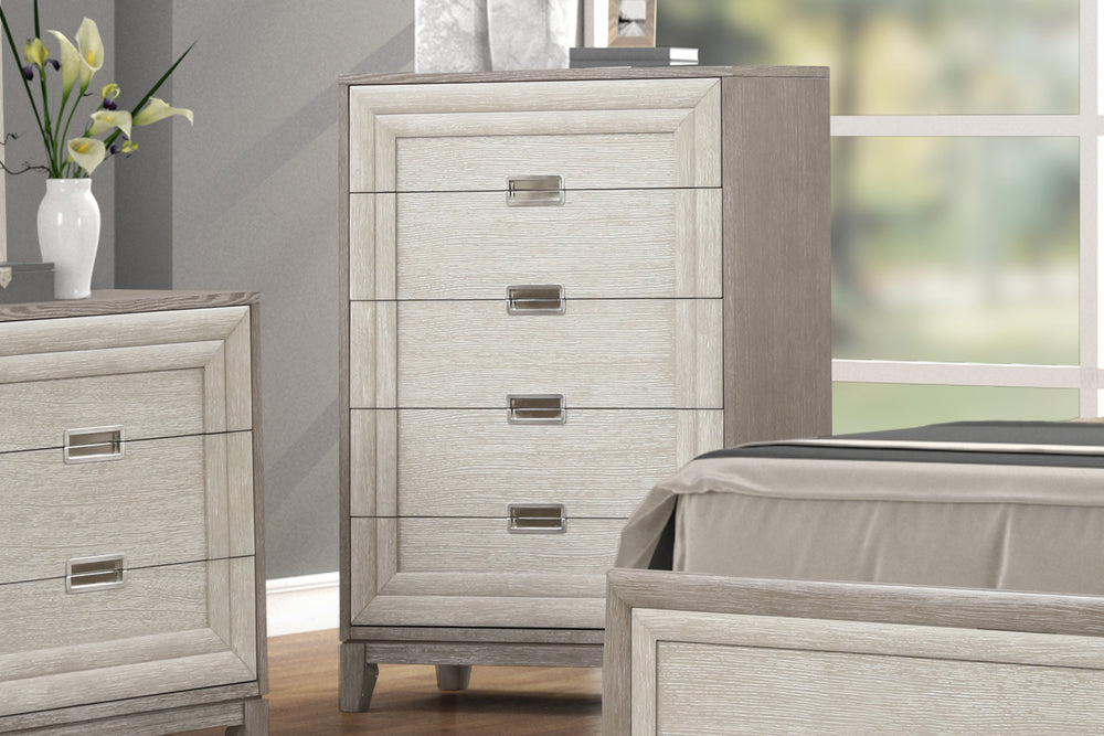 Lakelyn Chest