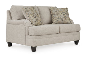 Bralynn Loveseat 