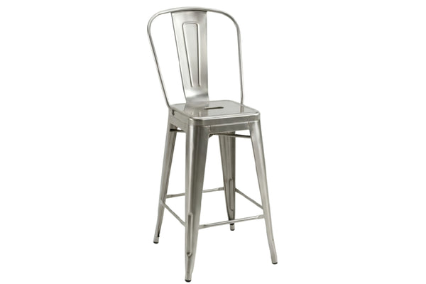Un taburete de bar metálico de estilo industrial moderno con un respaldo alto y curvado, asiento cuadrado y cuatro patas, mostrado sobre un fondo blanco liso.