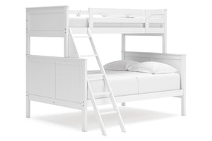 Litera de madera blanca con escalera sobre fondo blanco