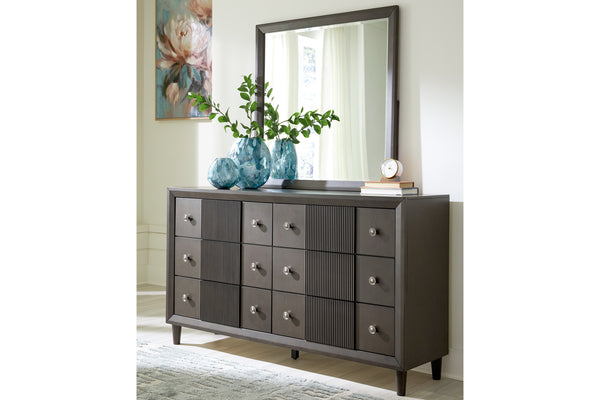 Ashley Urbantrack Dresser/Mirror Set