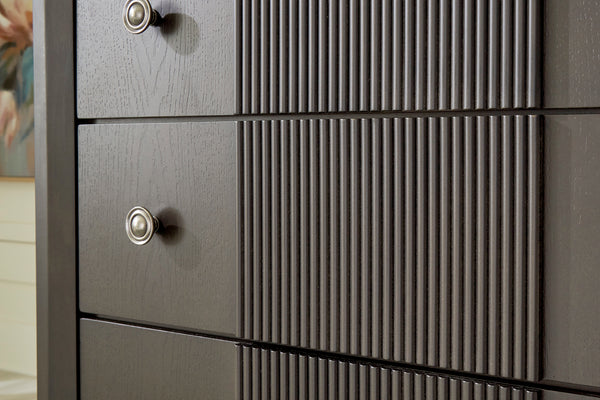 Ashley Urbantrack 5Dr Chest