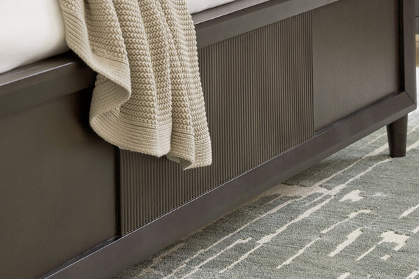 Ashley Urbantrack King Bed
