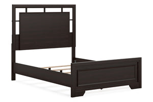 Estructura de cama de madera negro sobre fondo blanco. 