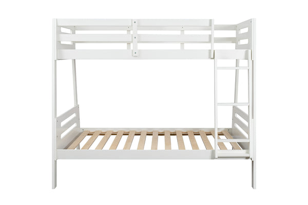 Estructura de litera blanca con base de listones de madera y escalera incorporada, mostrada sobre un fondo blanco liso.