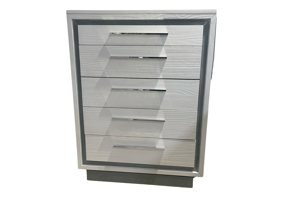 Serenity Chest