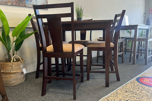 Dali Dining Table/4 Chairs Set