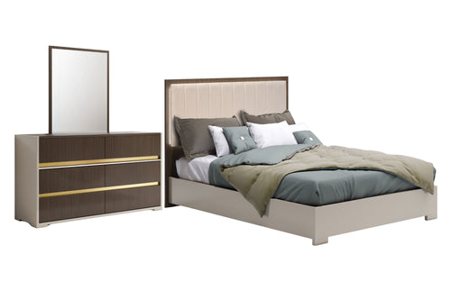 Conjunto de dormitorio en color marrón oscuro con detalles dorados integrado con luces LED que incluye una cama y un gavetero con espejo sobre un fondo blanco.