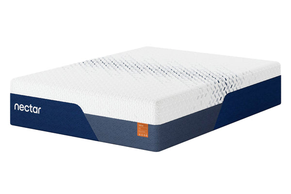 Mattress Nectar sobre fondo blanco