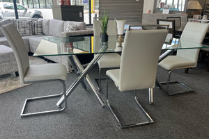 Mantis Dining Table W/4 Chairs Set
