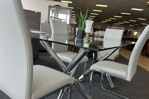 Mantis Dining Table W/4 Chairs Set