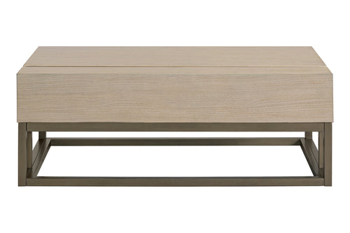 Mesa de centro beige con acabado de madera sobre fondo blanco.