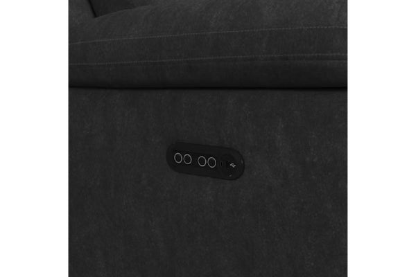Vista cercana de botones de posición de butaca reclinable con puerto de USB. 