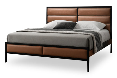 Cama de color marrón rojizo con acolchado gris sobre un fondo blanco. 