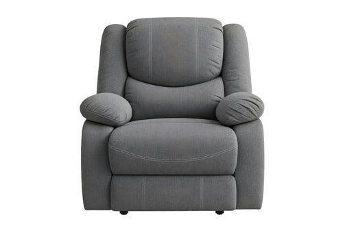Una butaca reclinable tapizada en gris, con respaldo y reposabrazos acolchados y asiento mullido, que se muestra sobre un fondo blanco liso.