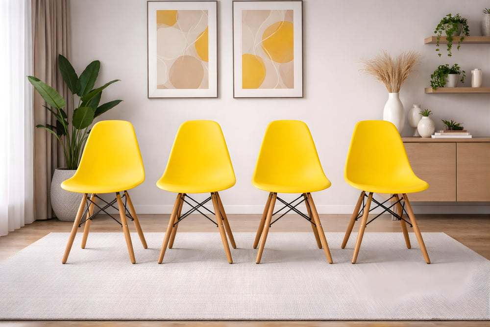 Juego de Cuatro Sillas