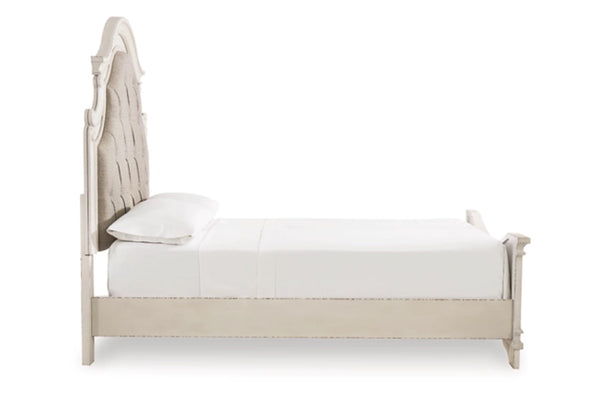 Realyn Bed