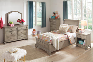 Lettner Twin Bed Dresser with Mirror