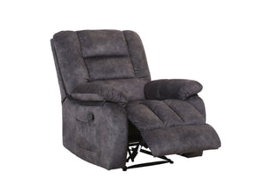 Silla de acento reclinable de color gris oscuro sobre un fondo blanco. 