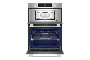Horno empotrado de acero inoxidable con la puerta inferior abierta, que deja ver el interior azul y dos rejillas metálicas. En la puerta superior del horno se aprecian una pantalla digital y los mandos de control.