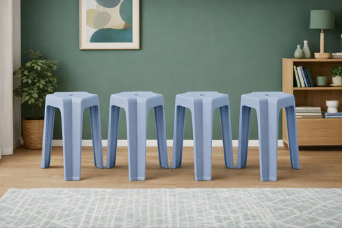 Juego de Cuatro Taburetes