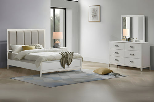 Conjunto de habitación blanca hecha de madera que incluye una cama y un gavetero con espejo en una habitación bien iluminada y moderna. 