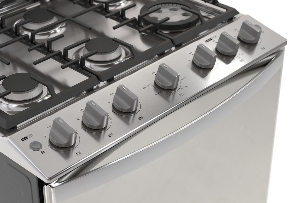 Una cocina de gas Whirlpool con acabado en acero inoxidable negro, que cuenta con cinco quemadores en la placa y una puerta de horno abierta que permite ver el interior.