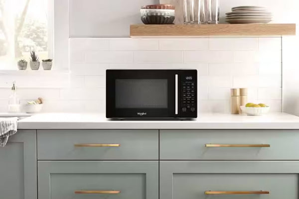 Whirlpool Microwave 0.9' 900W