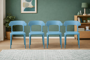 Juego de Cuatro Sillas