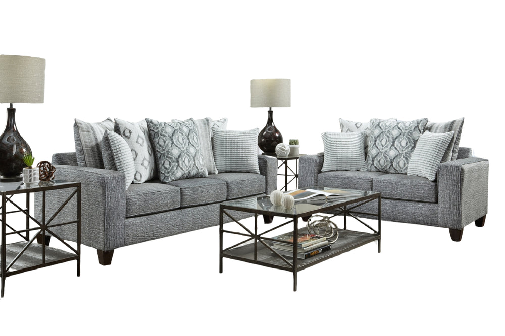 Daymond Sofa/Loveseat Set