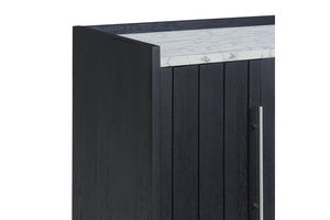 Cabinete negro con tope de mármol blanco sobre fondo blanco.