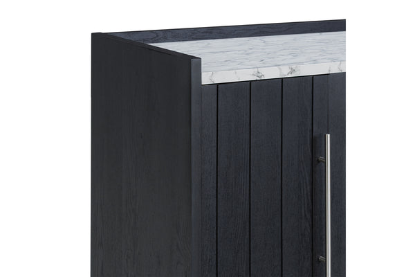 Cabinete negro con tope de mármol blanco sobre fondo blanco.