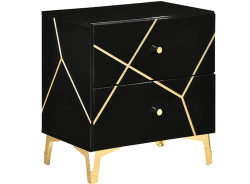 Mesa de noche de dos gavetas con acabado negro brillante y detalles de líneas geométricas doradas, pequeños tiradores dorados y patas doradas, sobre un fondo blanco liso.