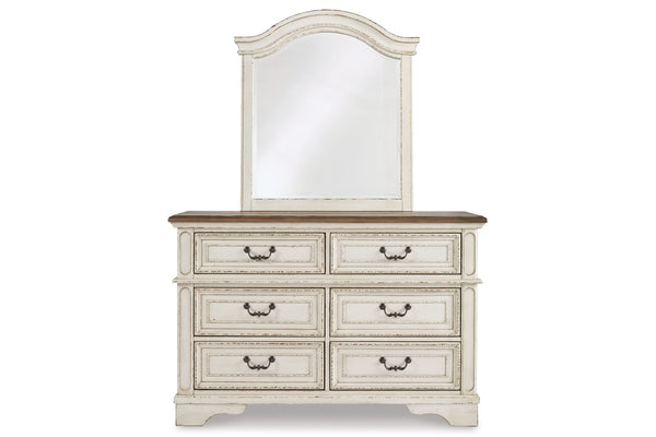 Gavetero con espejo blanco de seis gavetas sobre un fondo blanco. 