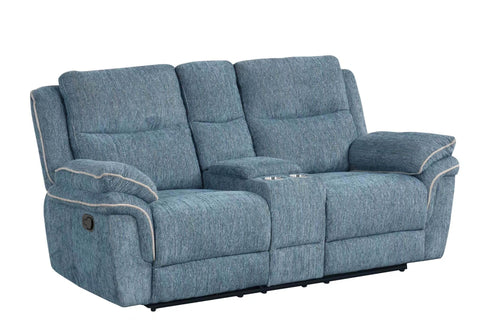 Loveseat reclinable tapizado en tela azul jaspeada con dos asientos acolchados, respaldos altos, apoyabrazos acolchados y consola central con portavasos integrados, presentado sobre fondo blanco.