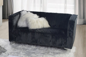 Gavin Loveseat