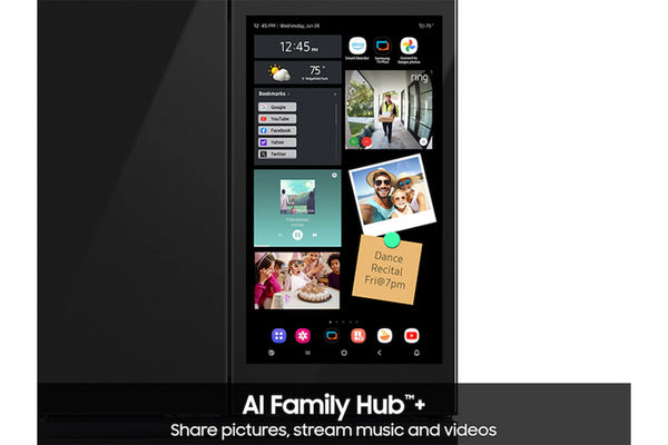 Dispositivo de pantalla inteligente con íconos de aplicaciones y fotos familiares sobre un fondo negro