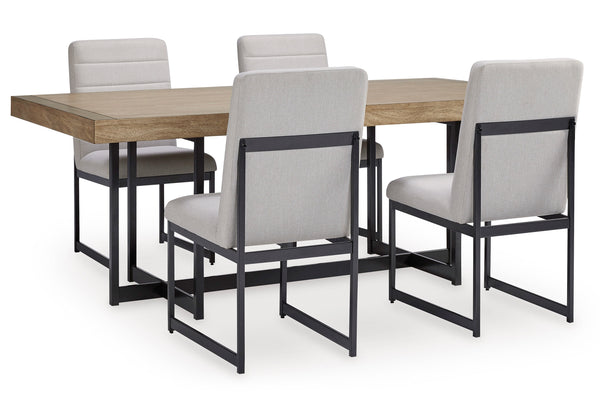 Juego de mesa de comedor con cuatro sillas sobre fondo blanco.