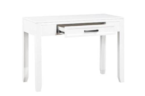 Mesa de escritorio blanca con gaveta sobre fondo blanco