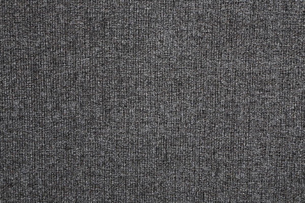 Primer plano de la textura de una tela jaspeada de color gris oscuro, que muestra un fino patrón de punto acanalado.