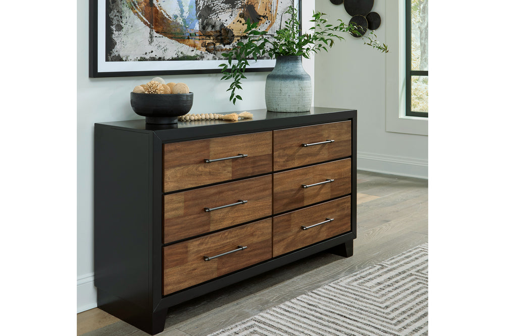 Gavetero de madera con seis gavetas sobre fondo blanco.