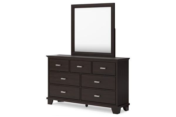 Ashley Covetown Dresser/Mirror Set