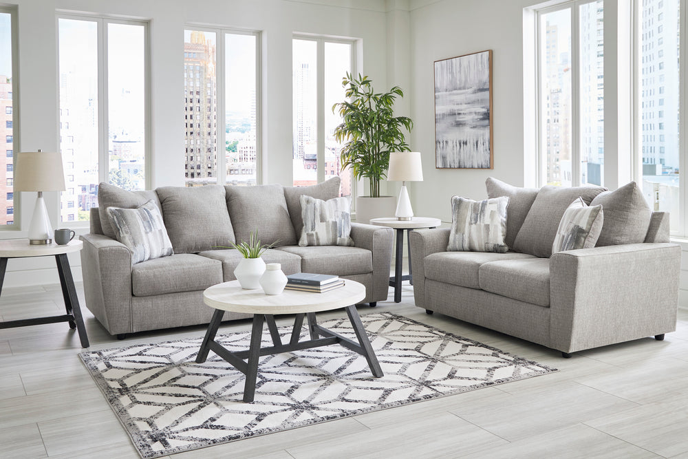 Ashley Stairatt Sofá & Loveseat 