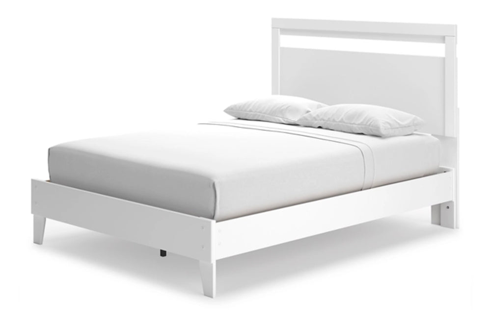 Ashley Flannia Cama