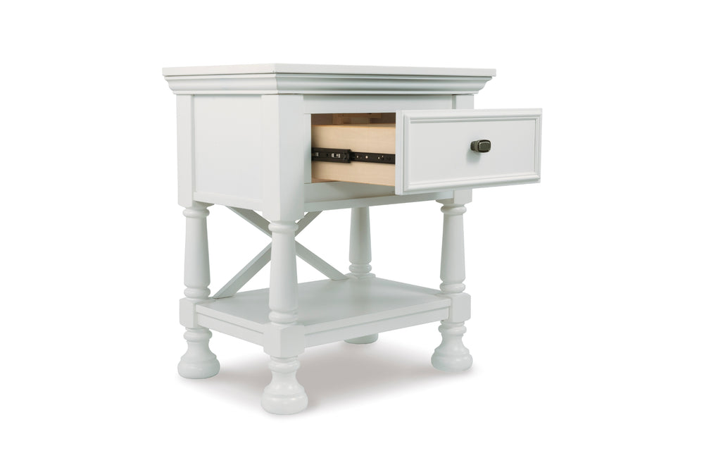 B502 Kaslyn Mesa de Noche