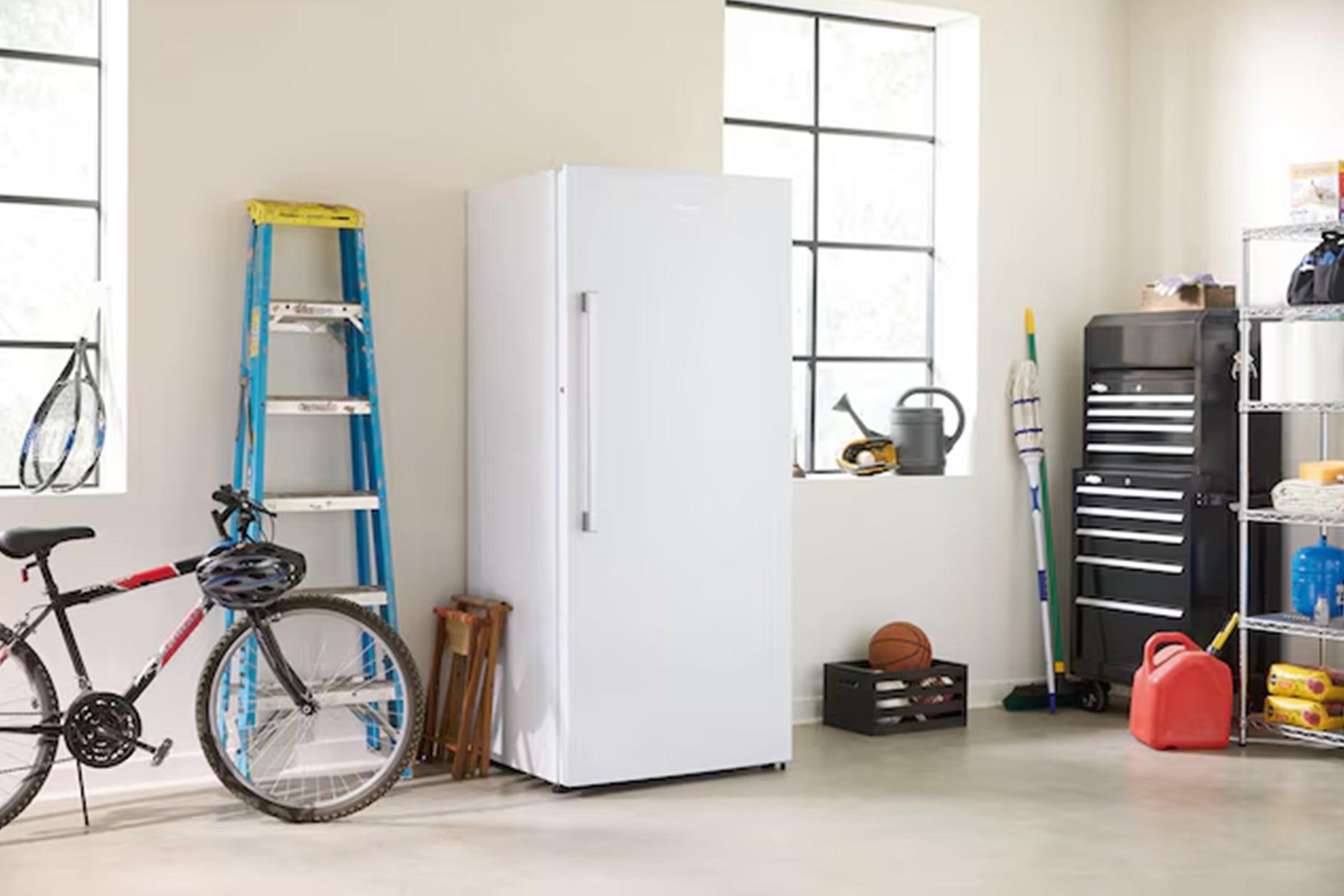 Hisense Upright Freezer - Thumbnail 5